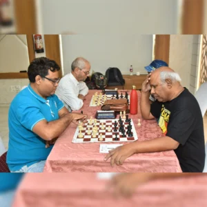 coach of lucknow chess centre participated in chess tournament